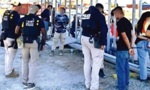 现代汽车美国电池厂数百工人被捕 上周刚承诺大举追加投资