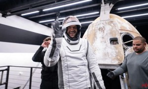 大转弯！特朗普再提名马斯克盟友任NASA局长，曾斥2亿美元完成首次商业太空行走